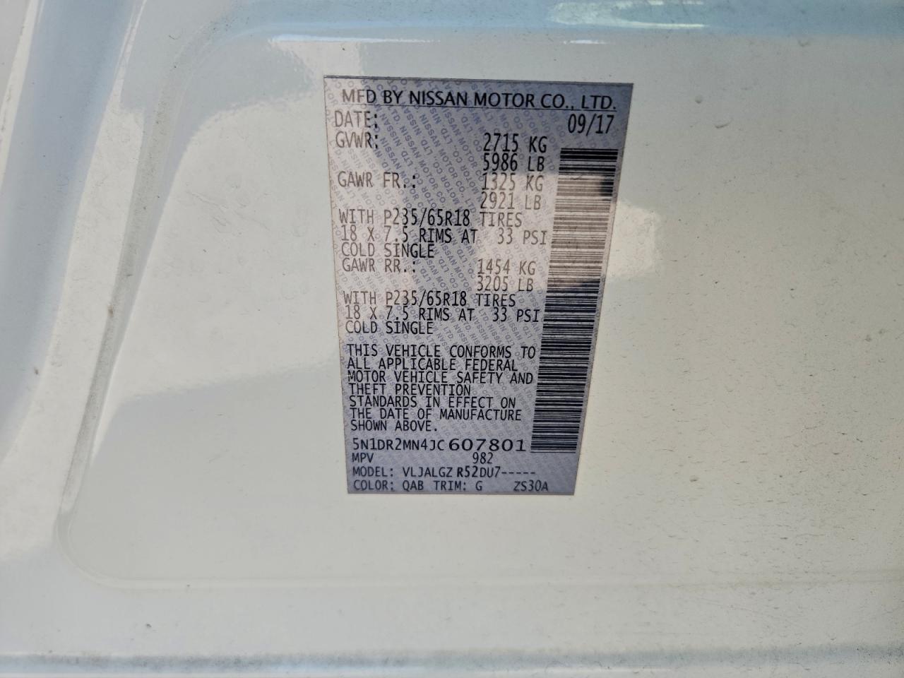 Nissan Pathfinder S Image 4