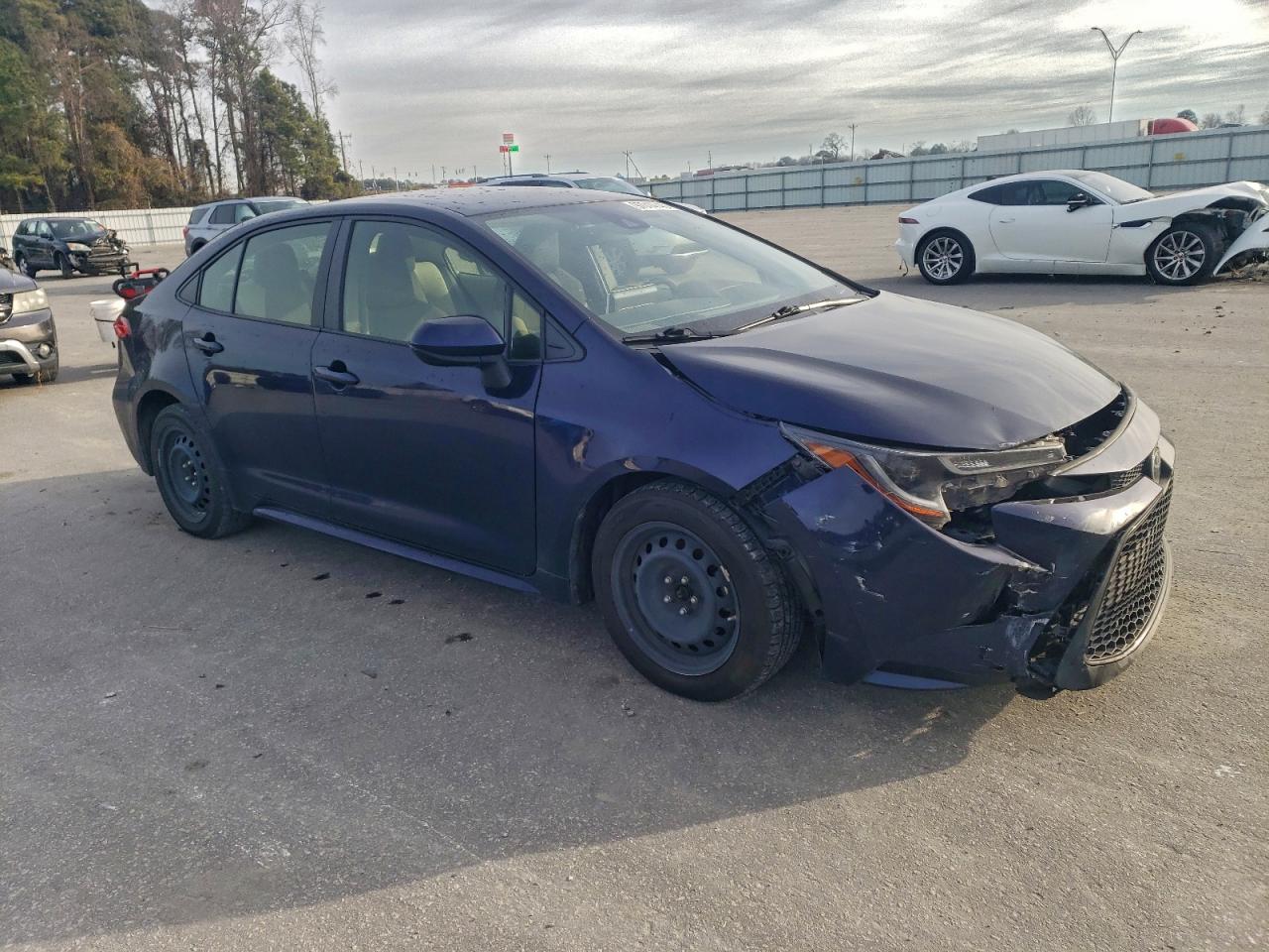 Toyota Corolla Le Image 5