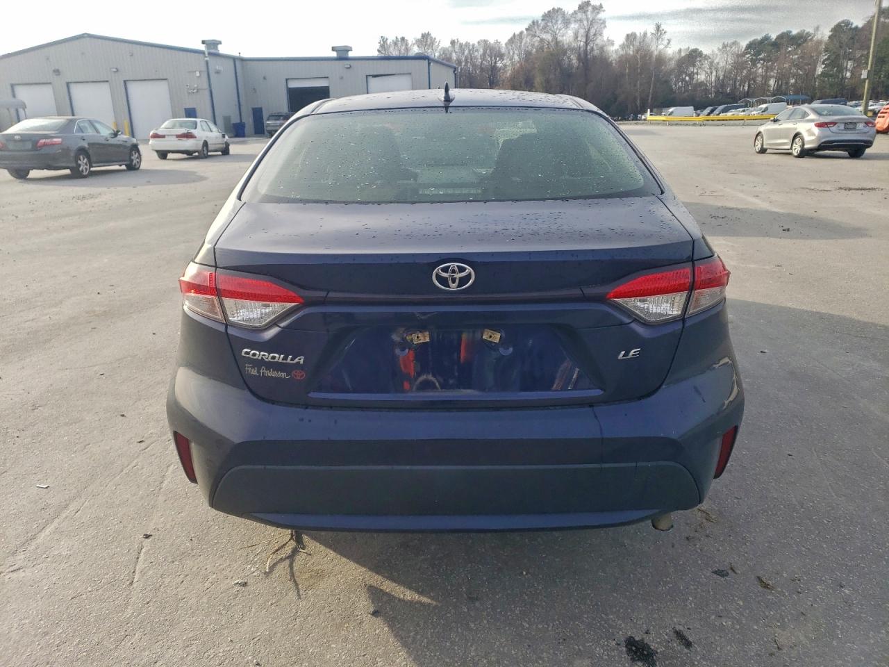 Toyota Corolla Le Image 4