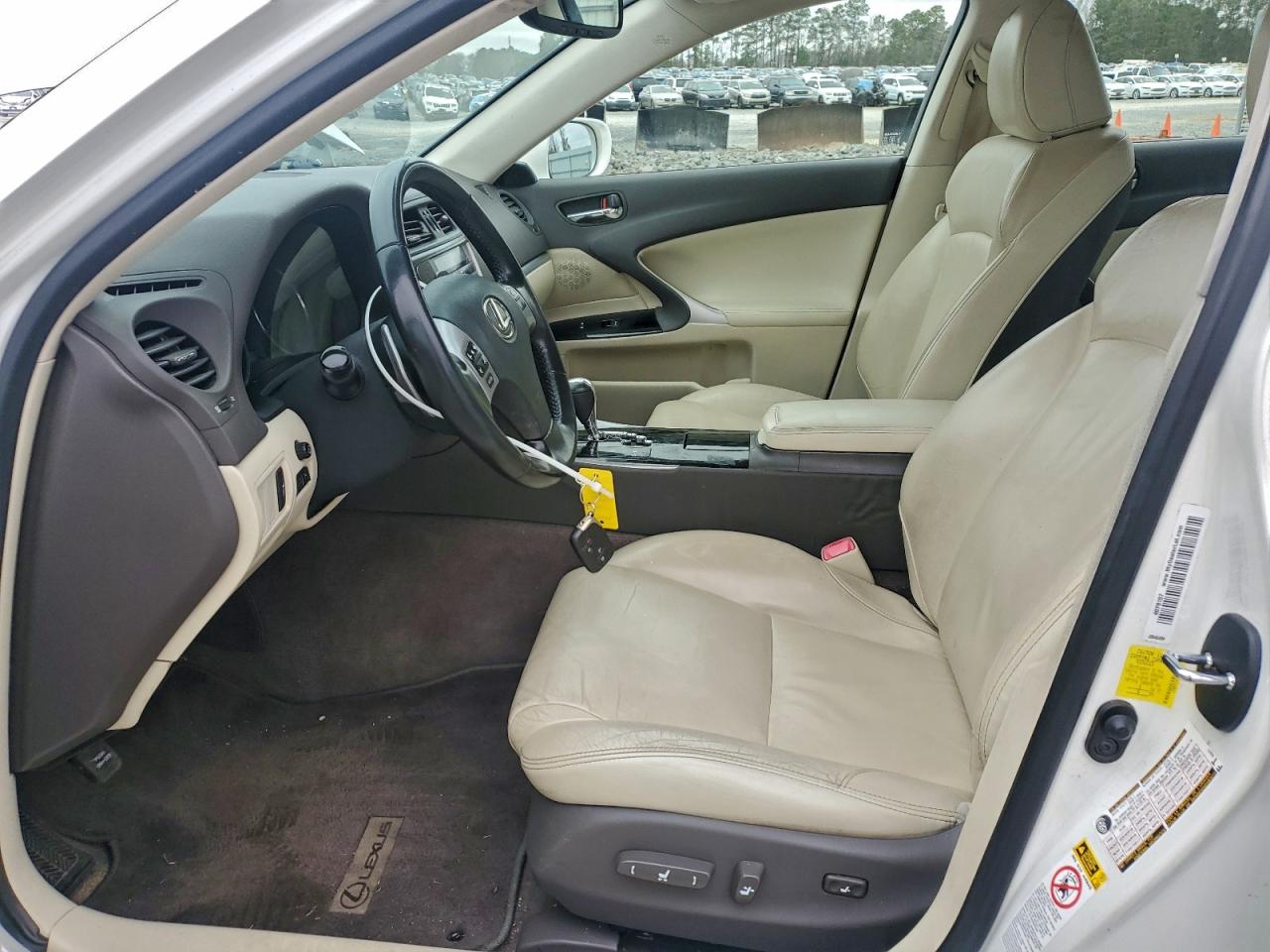 Lexus Is 250 Image 5