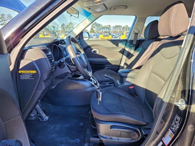 Kia Soul Image 3
