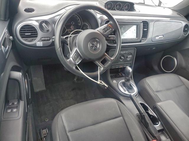 Volkswagen Beetle Image 9