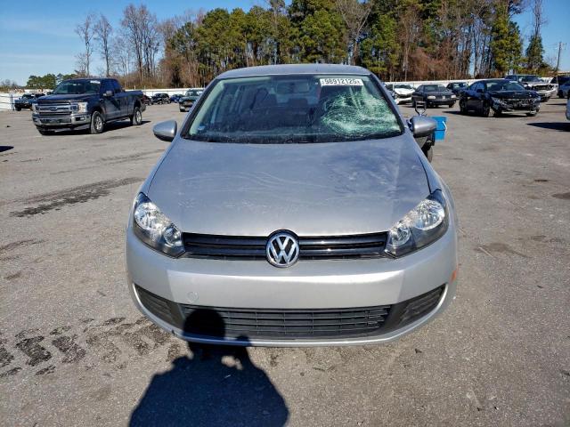 Volkswagen Golf Image 4