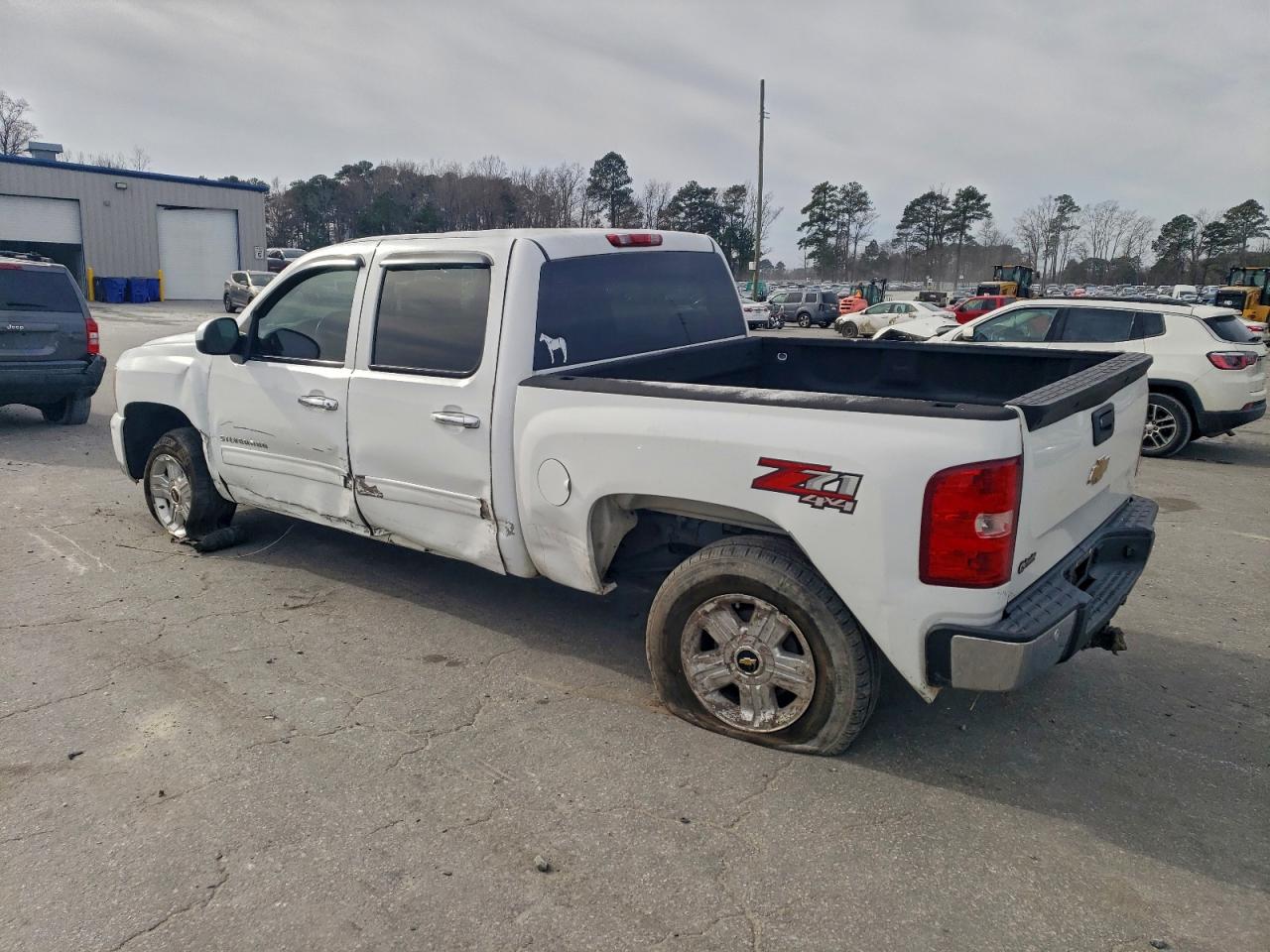 Chevrolet Silverado K1500 Lt Image 10