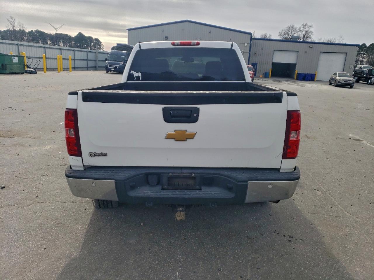 Chevrolet Silverado K1500 Lt Image 7