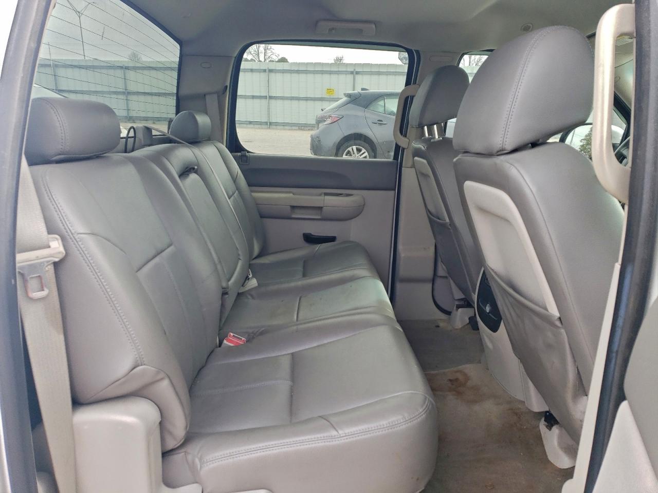 Chevrolet Silverado K1500 Lt Image 8