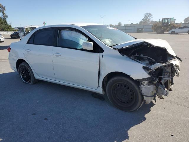 Toyota Corolla Base Image 3