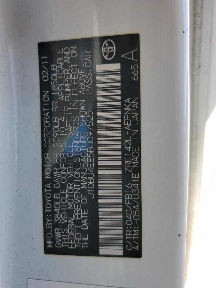 Toyota Corolla Base Image 8