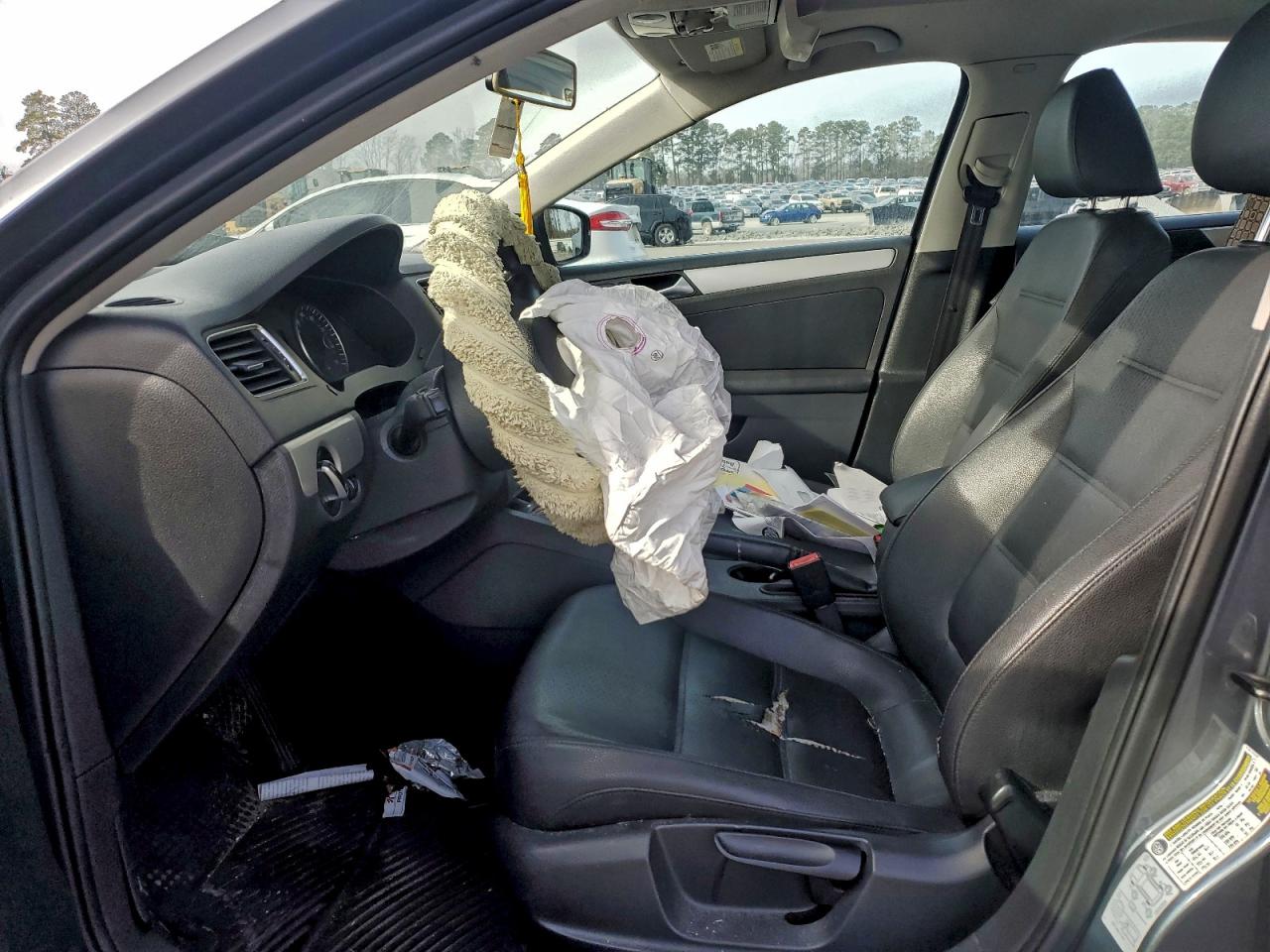 Volkswagen Jetta Sel Image 2