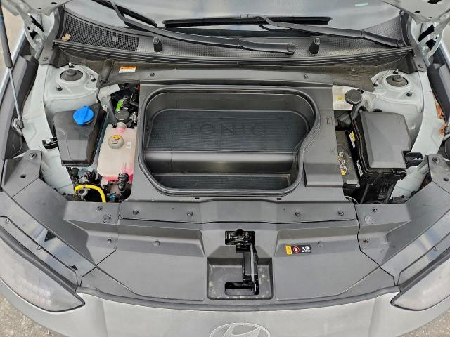 Hyundai Ioniq Limited Image 12