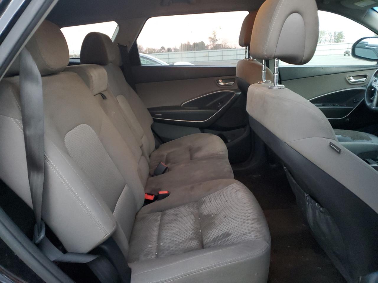 Hyundai SANTA FE Se Image 10