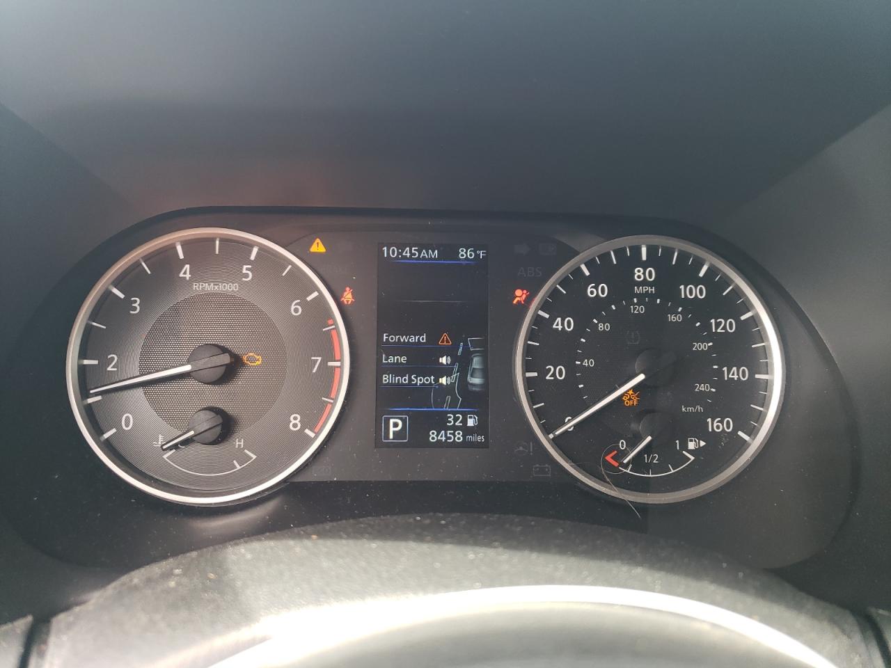 Nissan Sentra S Image 8