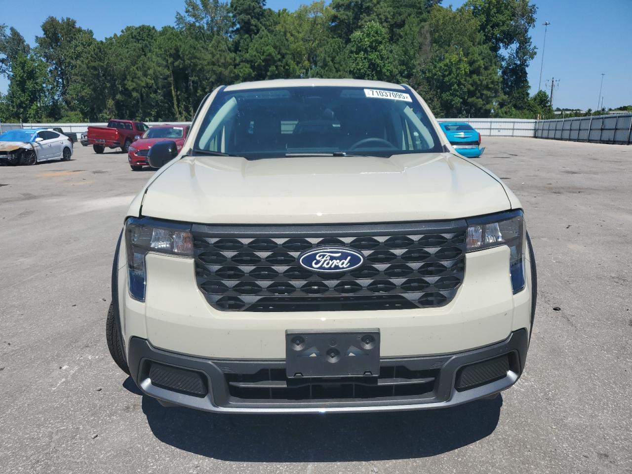 Ford Maverick Xlt Image 11