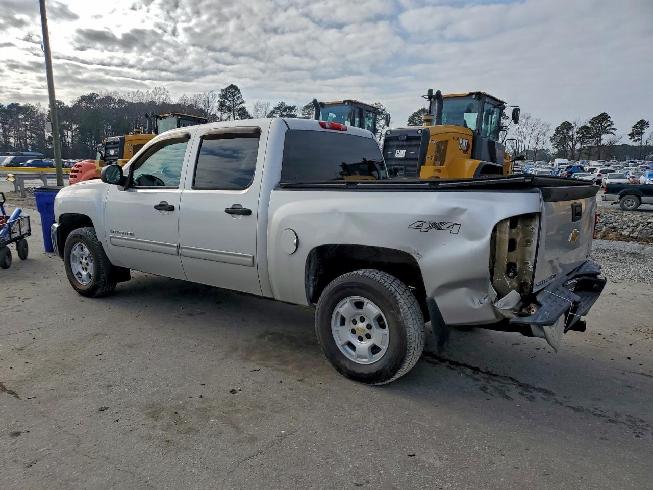 Chevrolet Silverado K1500 Lt Image 6
