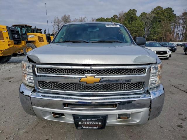 Chevrolet Silverado K1500 Lt Image 3