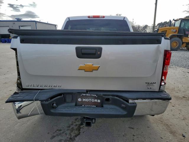 Chevrolet Silverado K1500 Lt Image 11