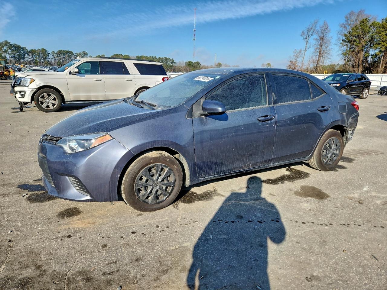 Toyota Corolla L Image 1