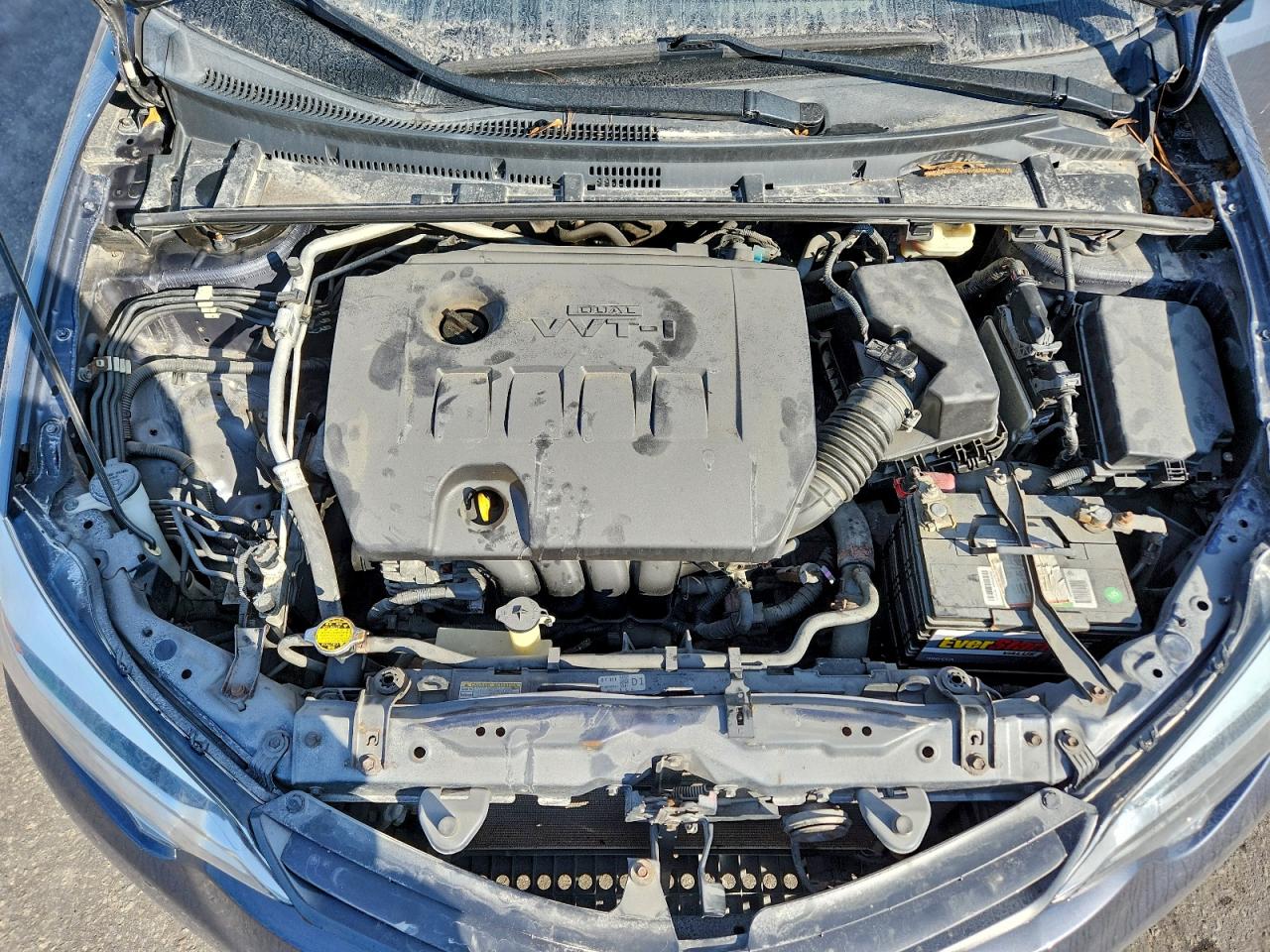 Toyota Corolla L Image 3