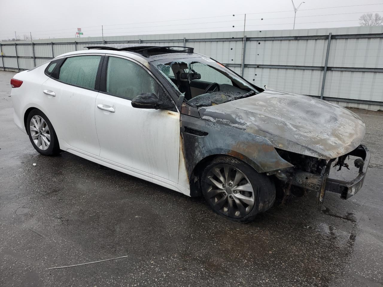 Kia Optima Ex Image 7