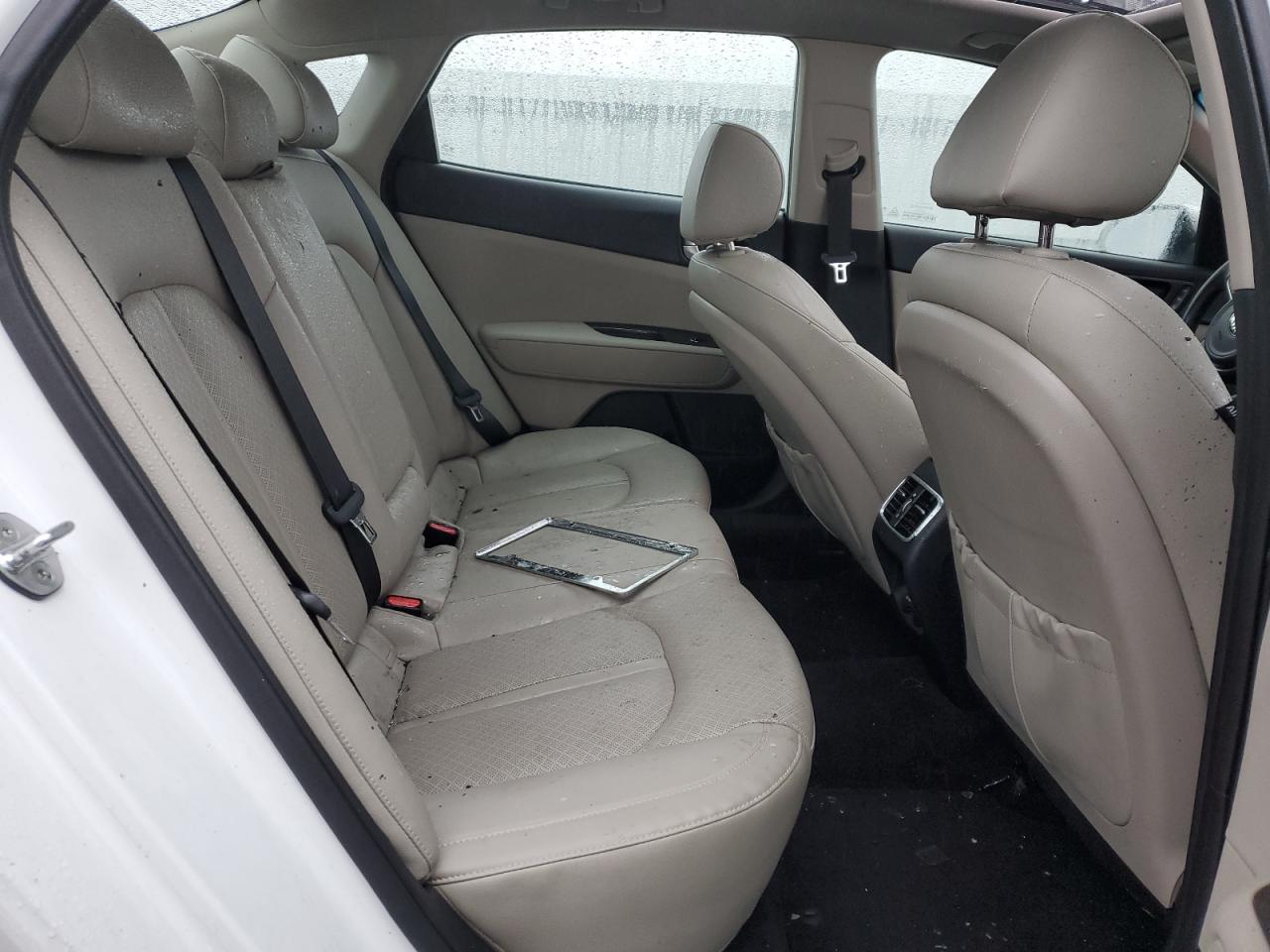 Kia Optima Ex Image 11