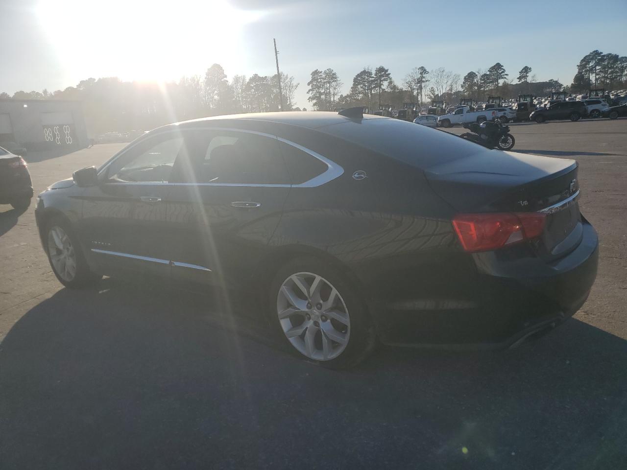 Chevrolet Impala Premier Image 3