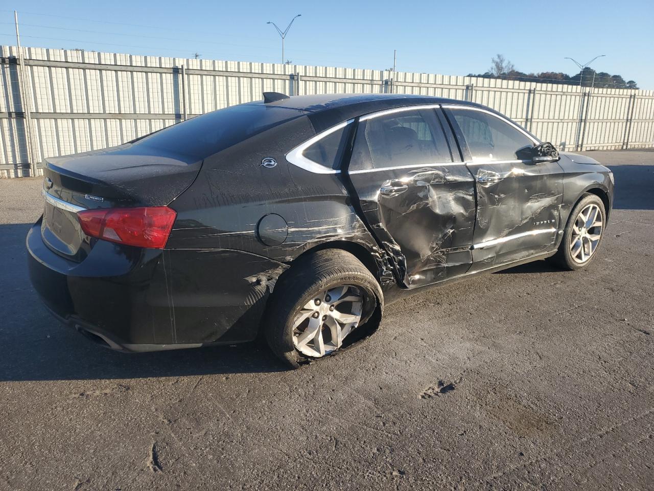 Chevrolet Impala Premier Image 4