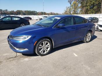  Salvage Chrysler 200