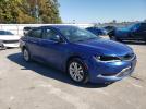 Chrysler 200 Limited Image 2