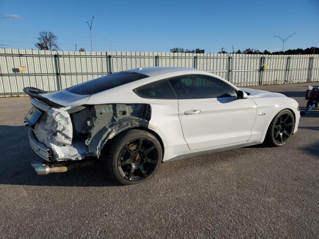 Ford Mustang Gt Image 4