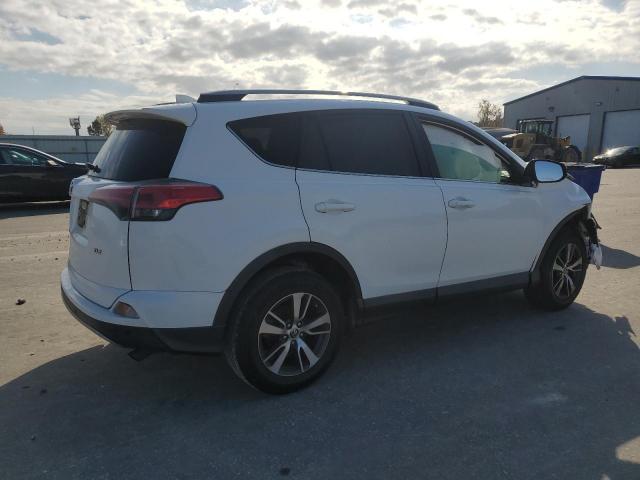 Toyota RAV4 Adventure Image 5