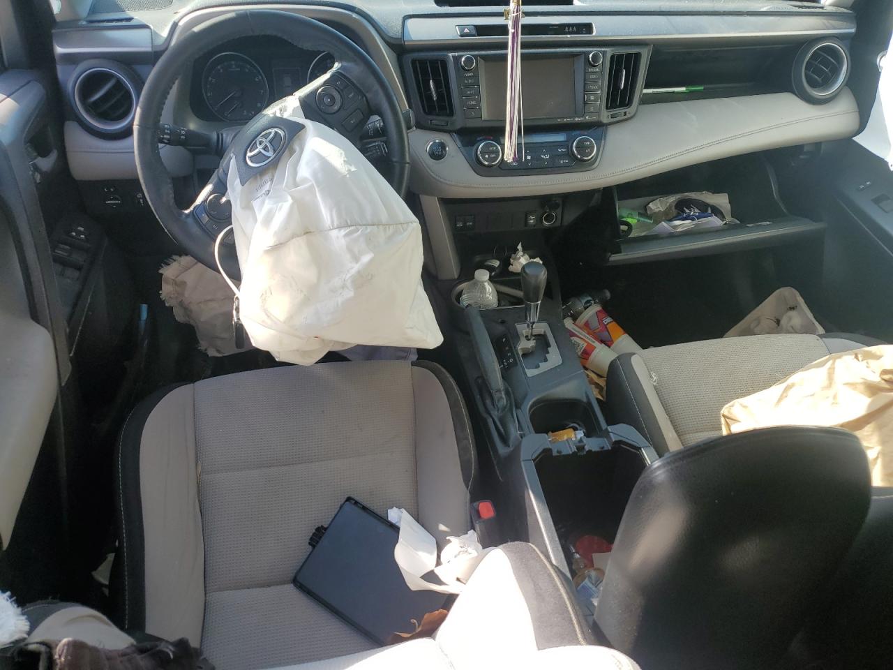 Toyota RAV4 Adventure Image 6