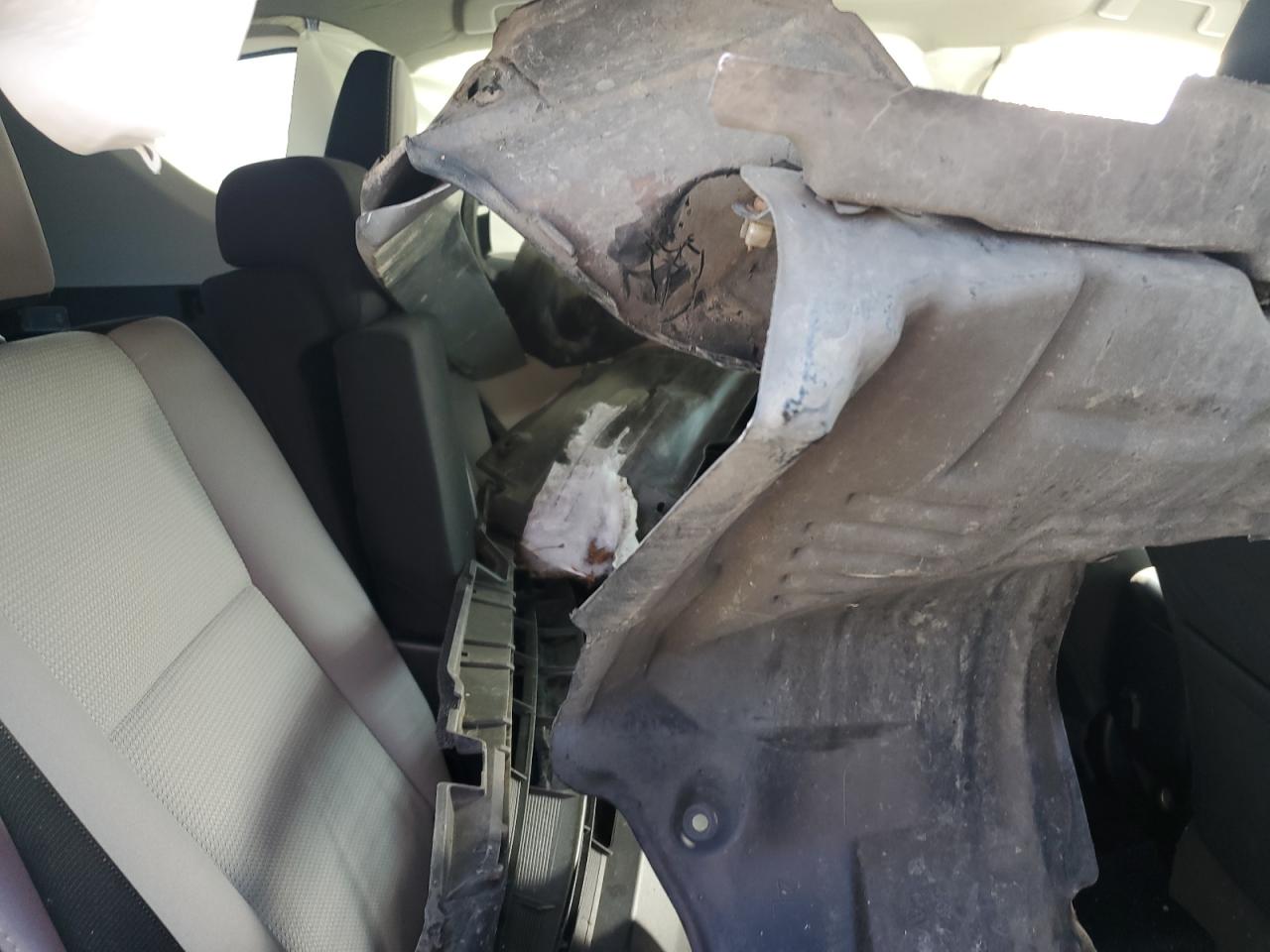 Toyota RAV4 Adventure Image 11