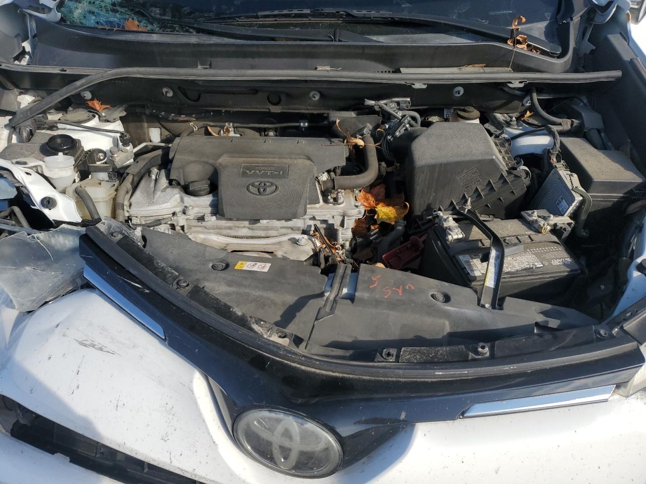 Toyota RAV4 Adventure Image 13