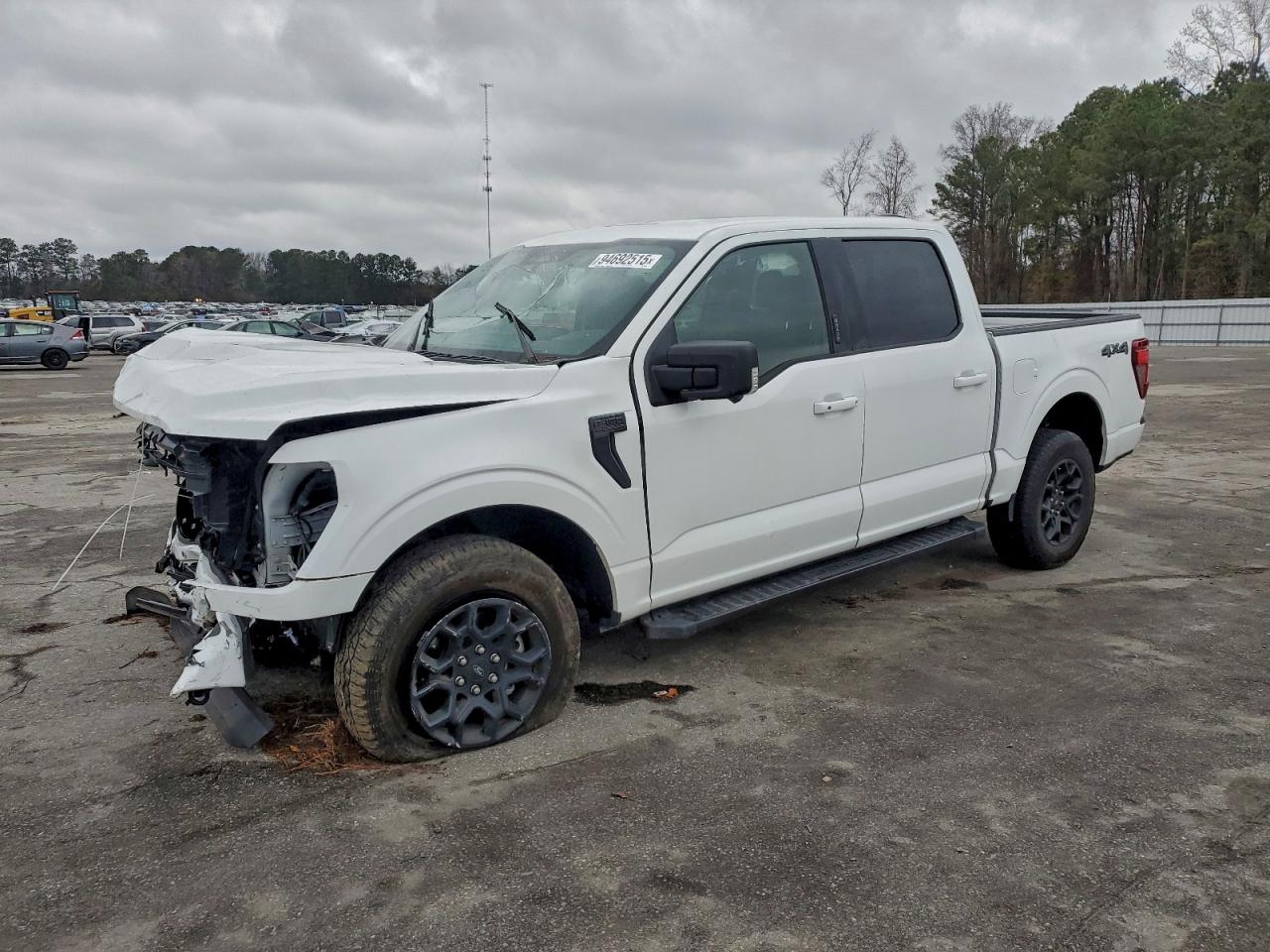 Ford F-150 Xlt Image 1