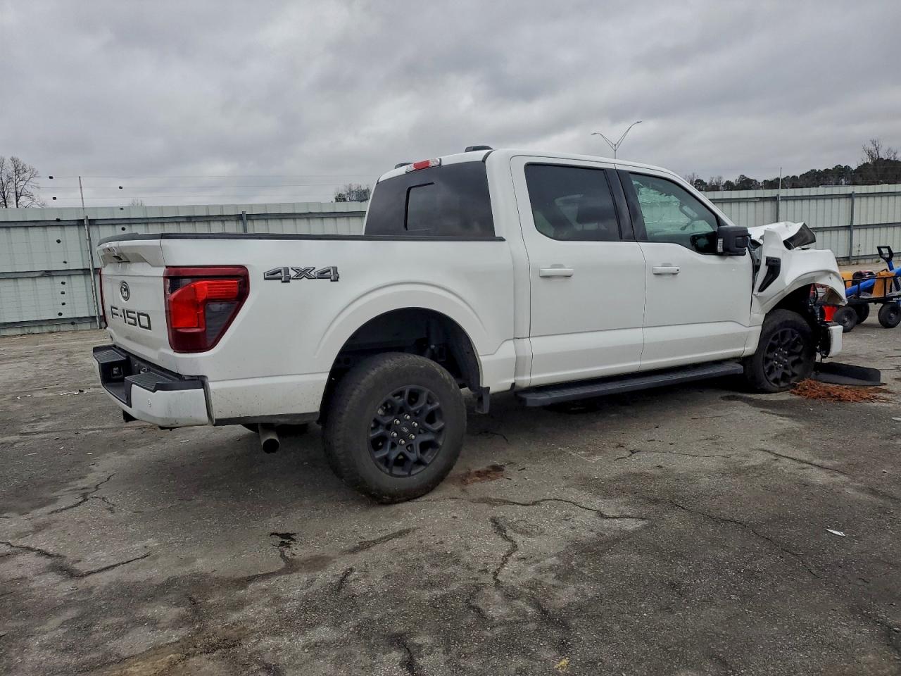Ford F-150 Xlt Image 8