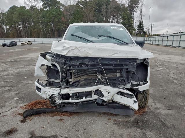 Ford F-150 Xlt Image 4