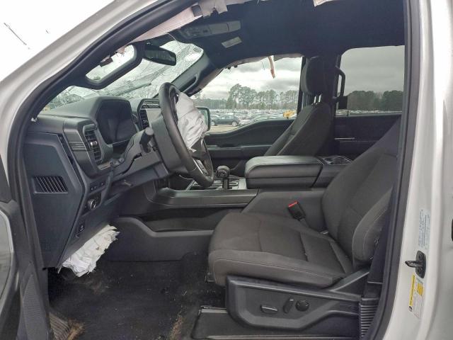 Ford F-150 Xlt Image 10