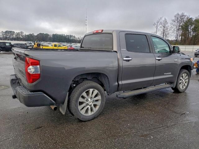 Toyota Tundra Crewmax Limited Image 11