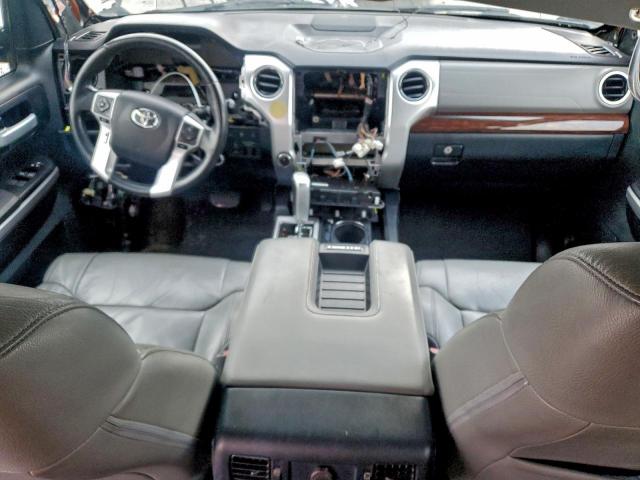 Toyota Tundra Crewmax Limited Image 9