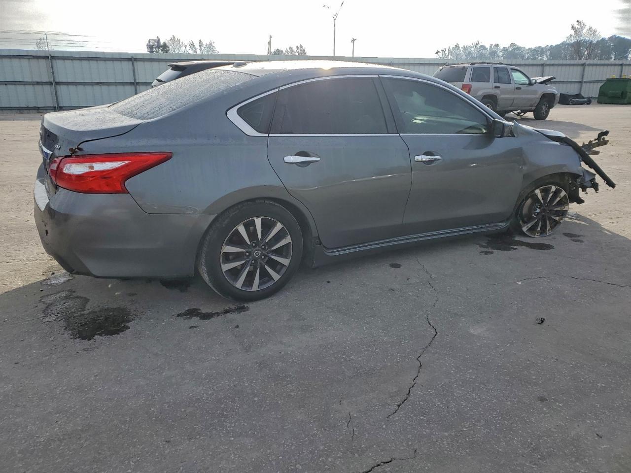 Nissan Altima 2.5 Image 5