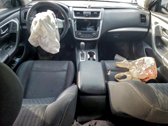 Nissan Altima 2.5 Image 4