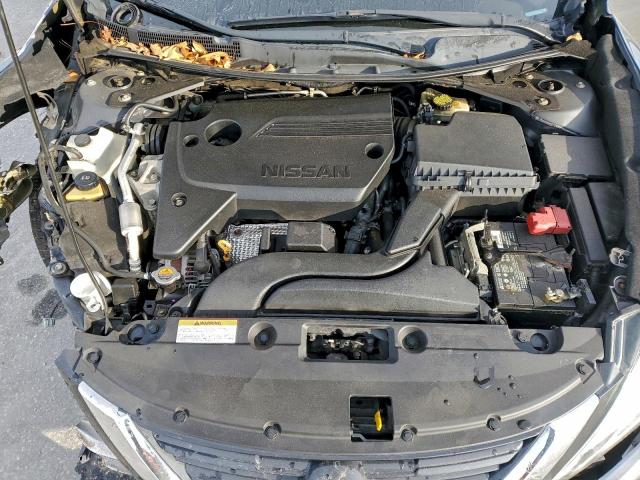 Nissan Altima 2.5 Image 2