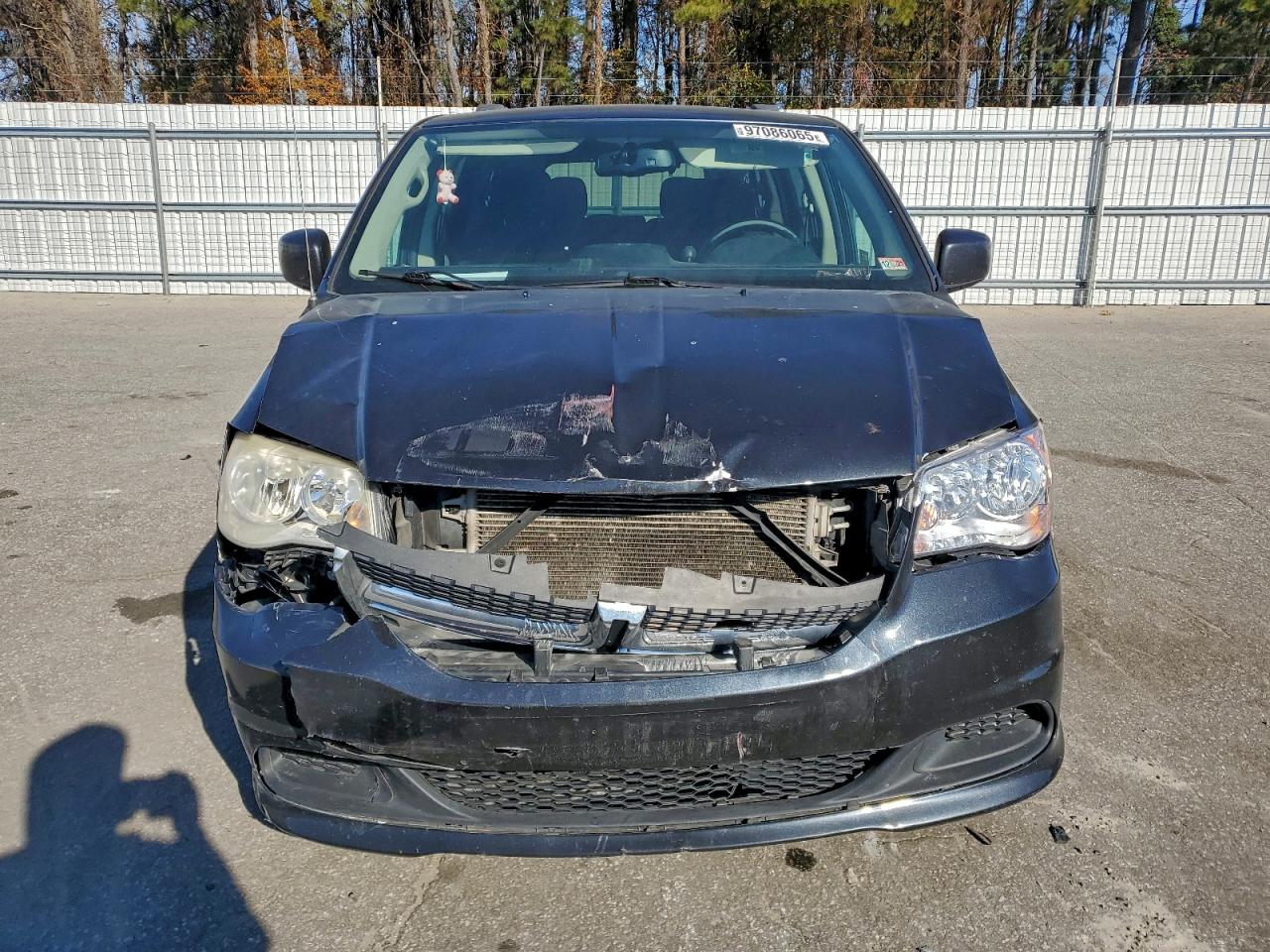 Dodge Caravan Sxt Image 5