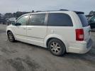 Chrysler Minivan Touring Plus Image 3