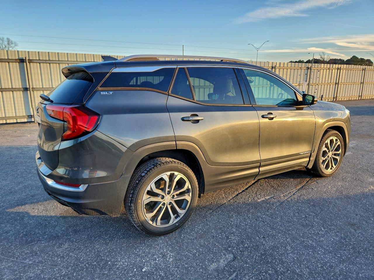 GMC Terrain Slt Image 2