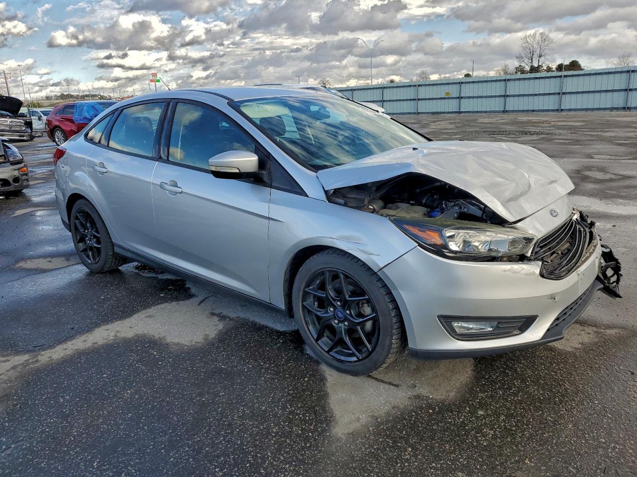 Ford Focus Se Image 2