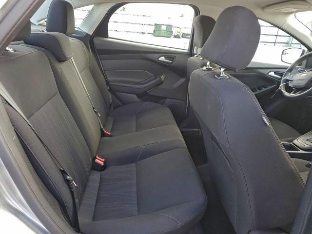 Ford Focus Se Image 9