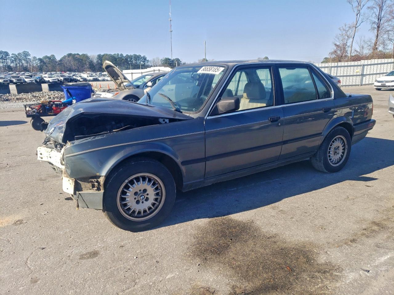 BMW 3 Series I Automatic Image 1