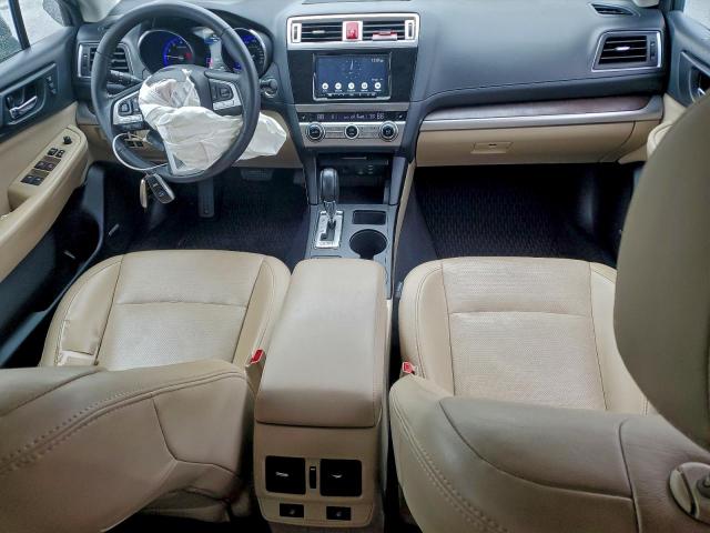 Subaru Outback 2.5i Limited Image 6