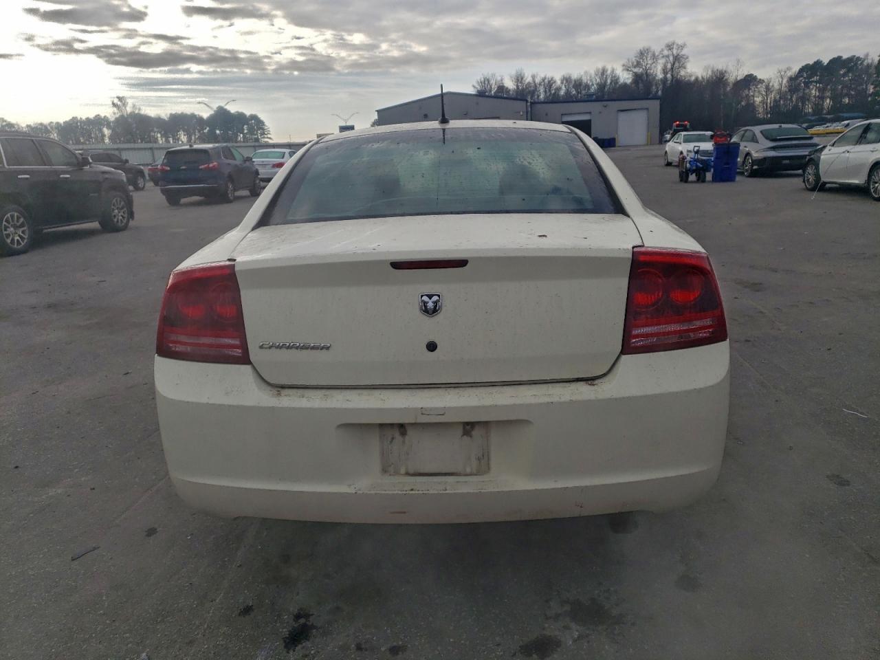 Dodge Charger Image 6